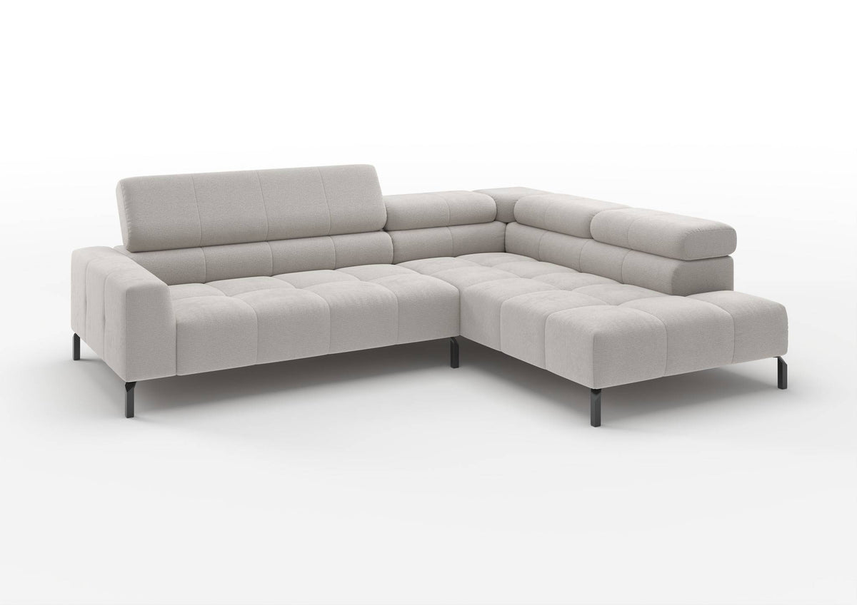 Kalmar Ecksofa in L-Form in Feincord Weiß, Ecke rechts – mit hochgestelltem Kopfteil