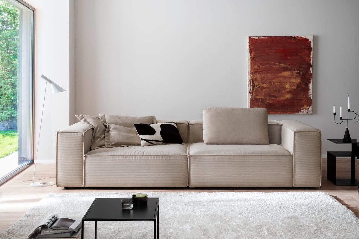 Bergen 3-Sitzer-Sofa in Feincord Sand im Wohnzimmer