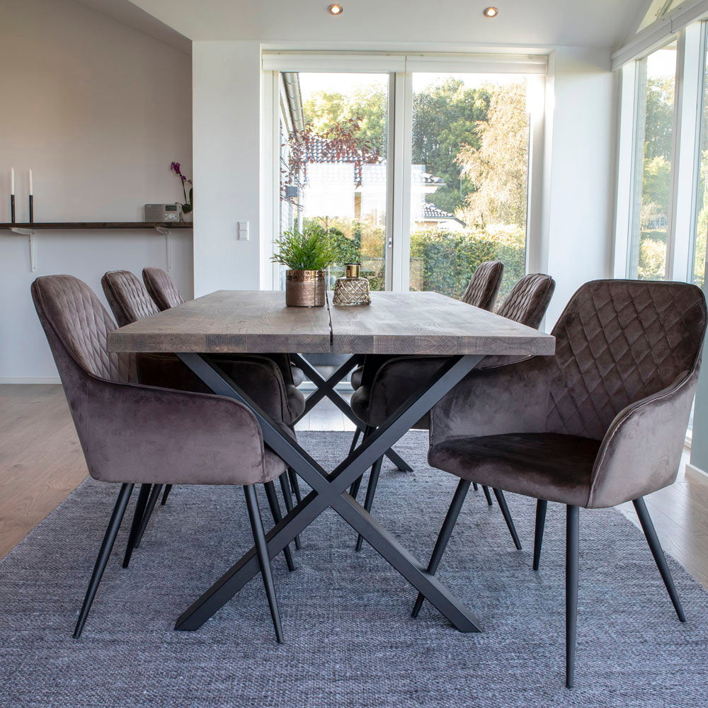 Milla Esszimmerstuhl 2er-Set – Samt Taupe, Beine Schwarz – Ansicht 7