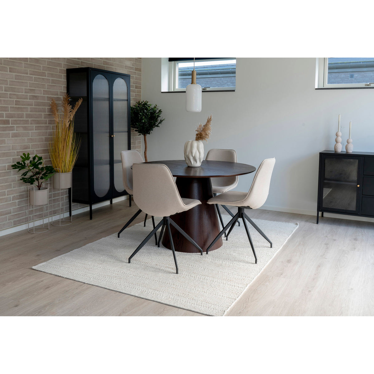 Palle Esstisch rund – Walnussfurnier Dunkelbraun, ø 120 cm – Ansicht 3