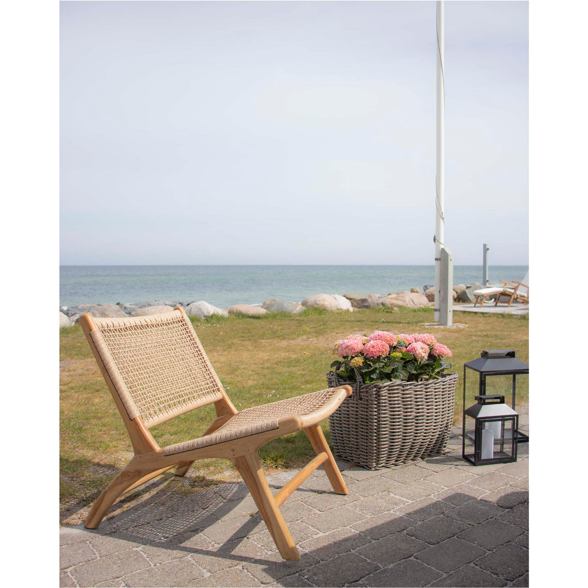 Sune Sessel – Polyrattan Natur, Beine Teak – Ansicht 10