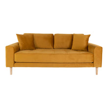 Ugo 2,5-Sitzer-Sofa – Samt Senfgelb, Beine Natur von Luiva Living