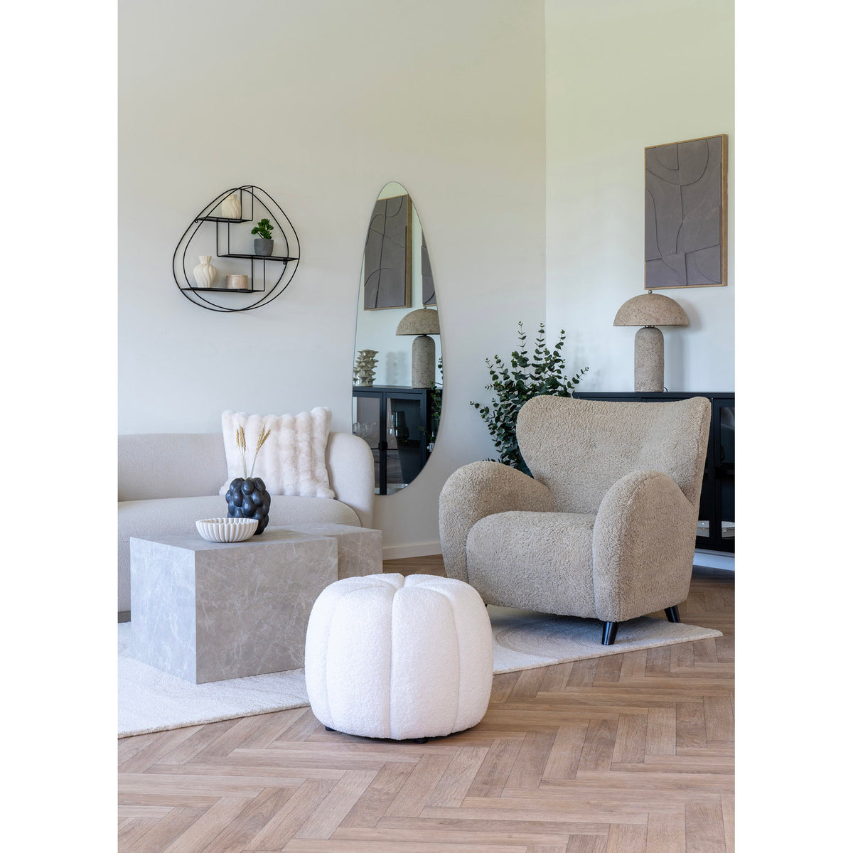Nova Pouf – Cremeweiß, ø 48 × 38 cm – Ansicht 4