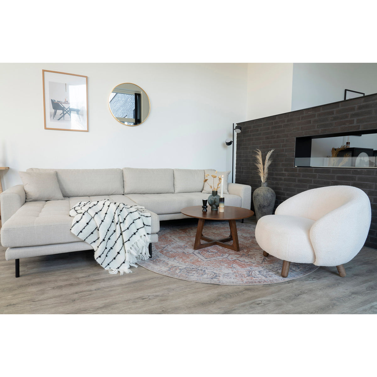 Frieda Couchtisch rund – Walnussfurnier Braun, ø 75 × 36 cm – Ansicht 6