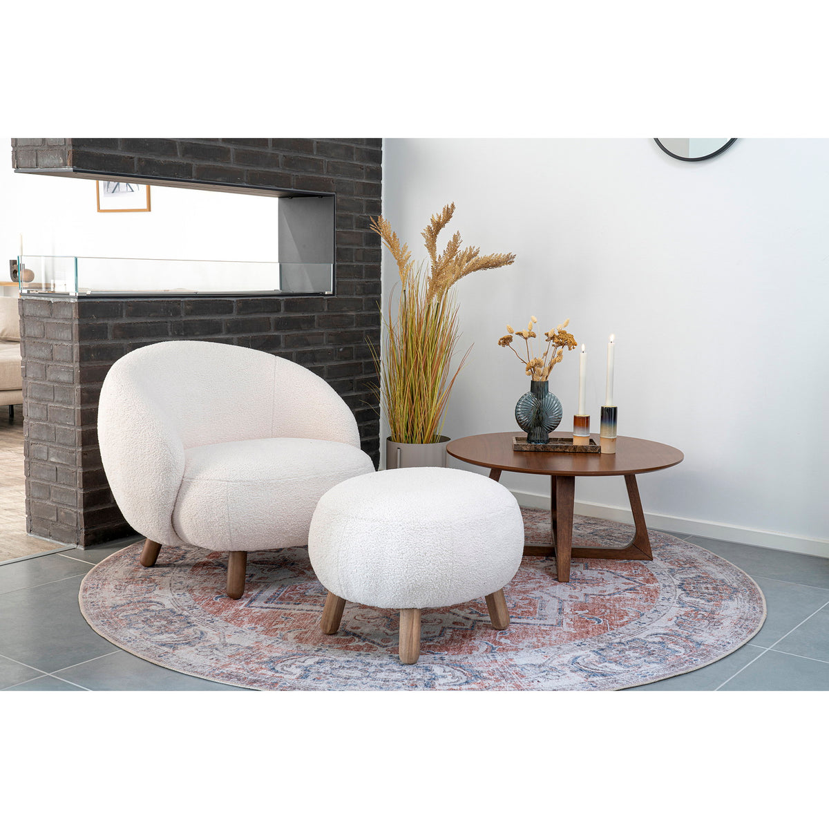 Frieda Couchtisch rund – Walnussfurnier Braun, ø 75 × 36 cm – Ansicht 8
