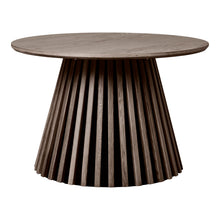 Isla Couchtisch rund – Furnier Eiche geräuchert, ø 70 × 45 cm von Luiva Living