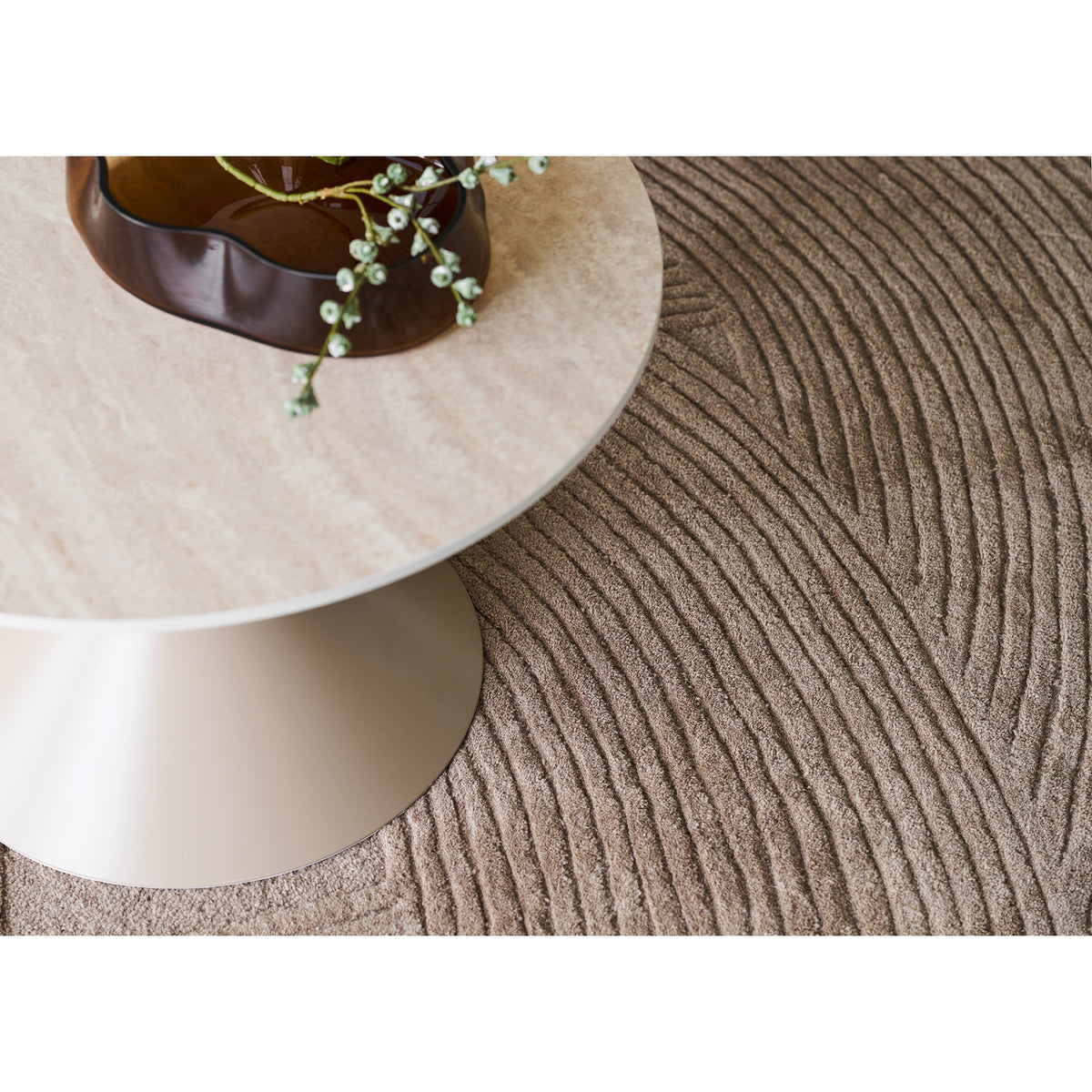Vanja Couchtisch rund – Keramik/Stahl Travertin/Sand, ø 70 × 41 cm – Ansicht 8