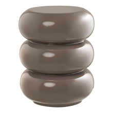 Gustav Beistelltisch rund – Fiberglas Braun, ø 35,5 × 44 cm von Luiva Living