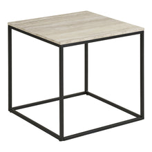 Sami Beistelltisch – Travertinoptik Beige, Gestell Schwarz, 45 × 45 × 45 cm von Luiva Living