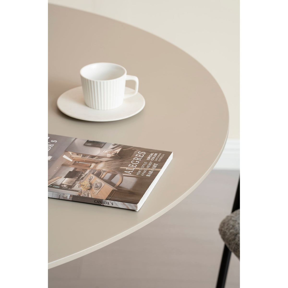 Liz Esstisch rund – Sand, ø 120 cm – Ansicht 5