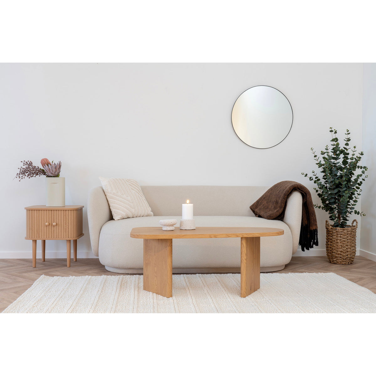 Arvid Beistelltisch mit 2 Türen – Natur, 45 × 40 × 50,5 cm – Ansicht 8