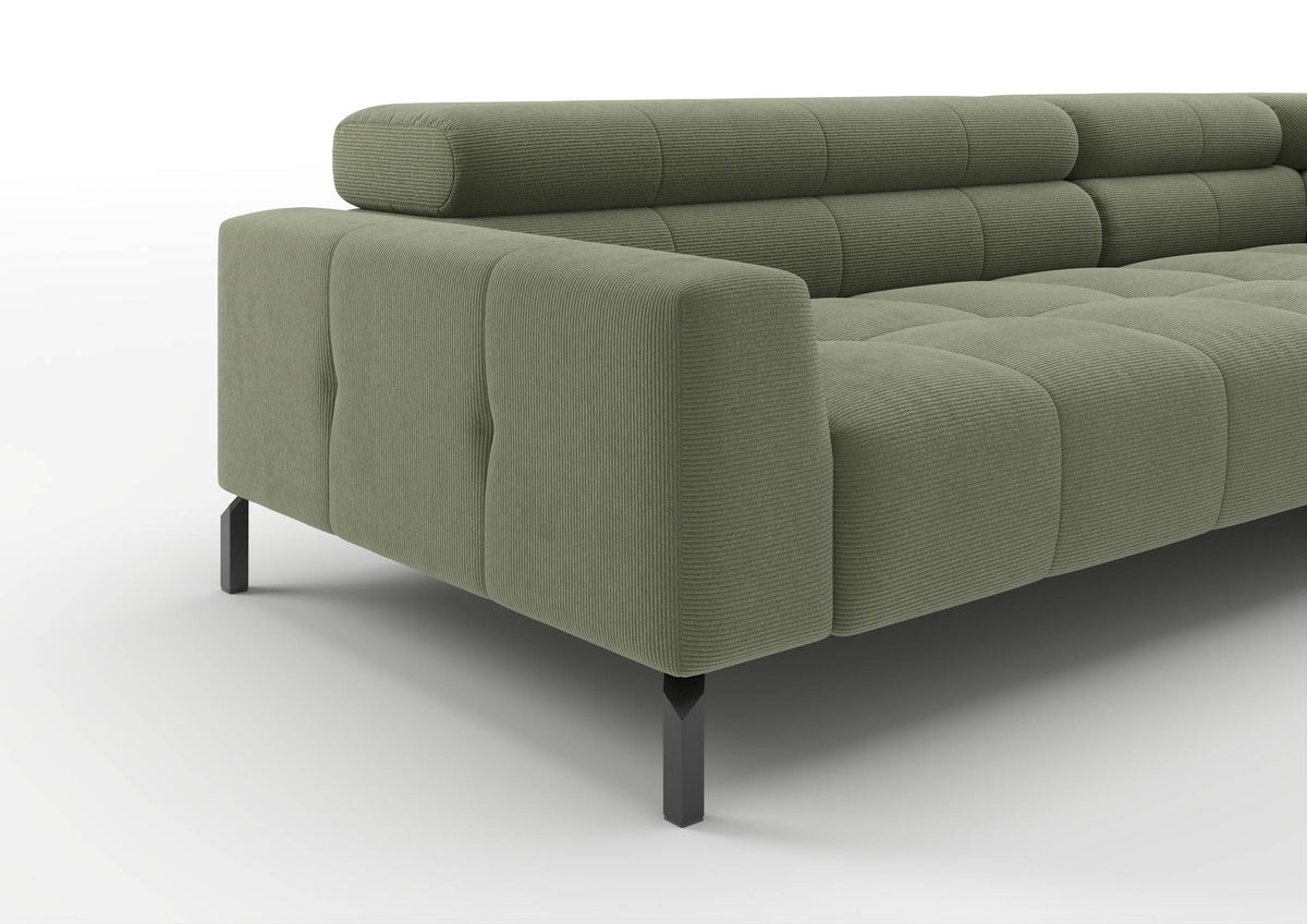 Kalmar Ecksofa in L-Form in Feincord Oliv – Detail Armlehne und Fuß