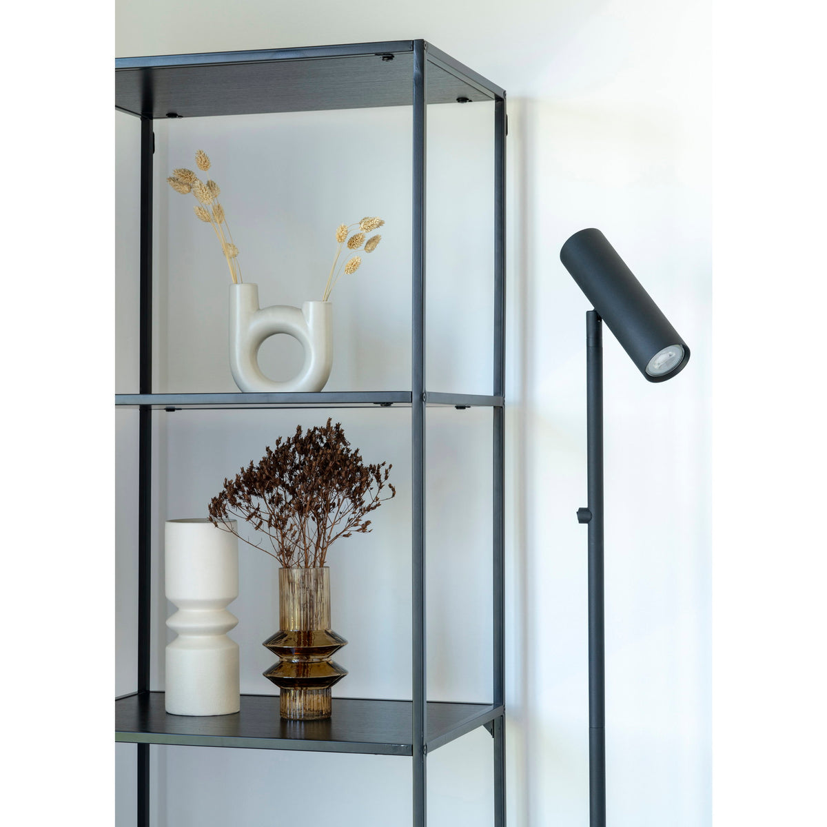 Sami Regal – Schwarz, Gestell Schwarz, 51 × 36 × 170 cm – Ansicht 8