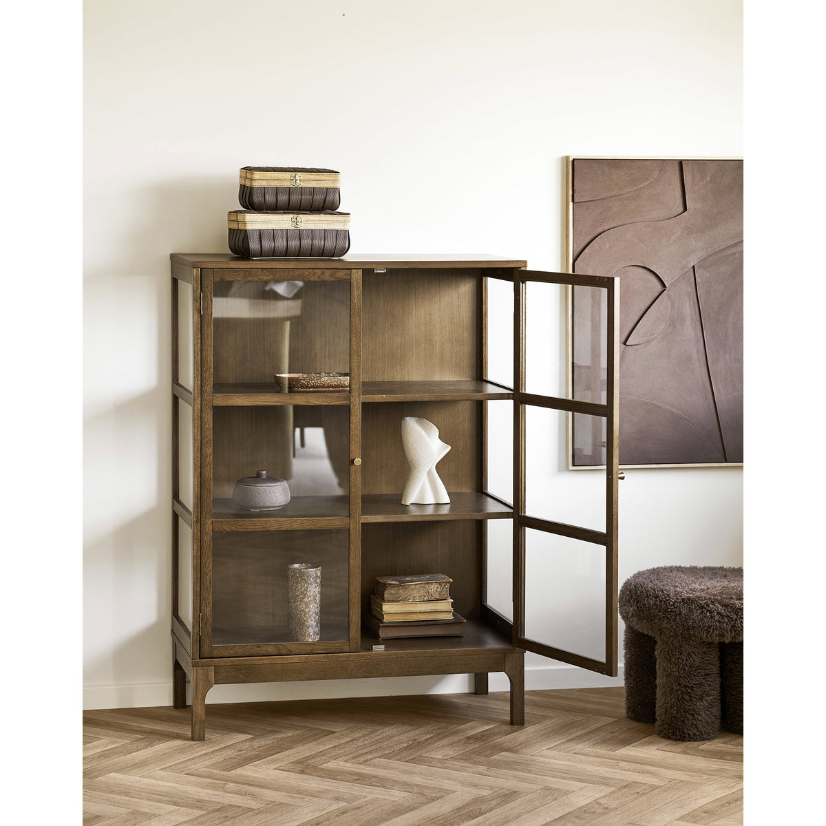 Fine Schrank mit 2 Glastüren – Eiche/Eichenfurnier Dunkelbraun, 40 × 90 × 126 cm – Ansicht 7