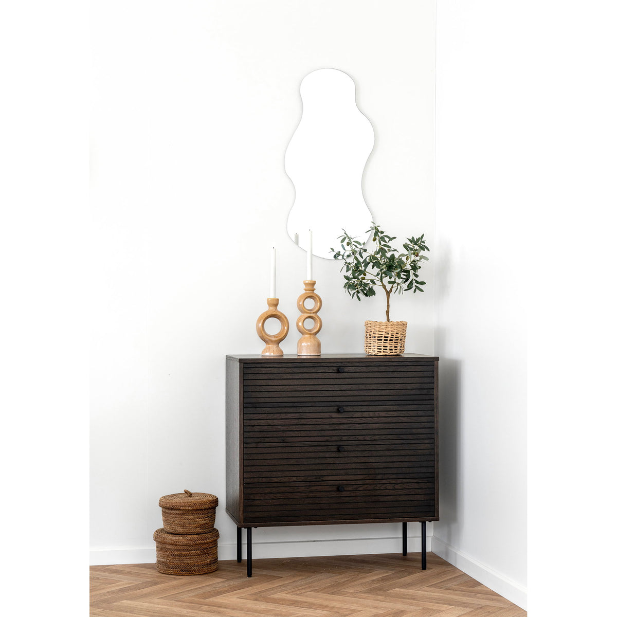 Gunnar Kommode – Eichenfurnier Eiche geräuchert, Beine Schwarz, 80 × 40 × 85 cm – Ansicht 6
