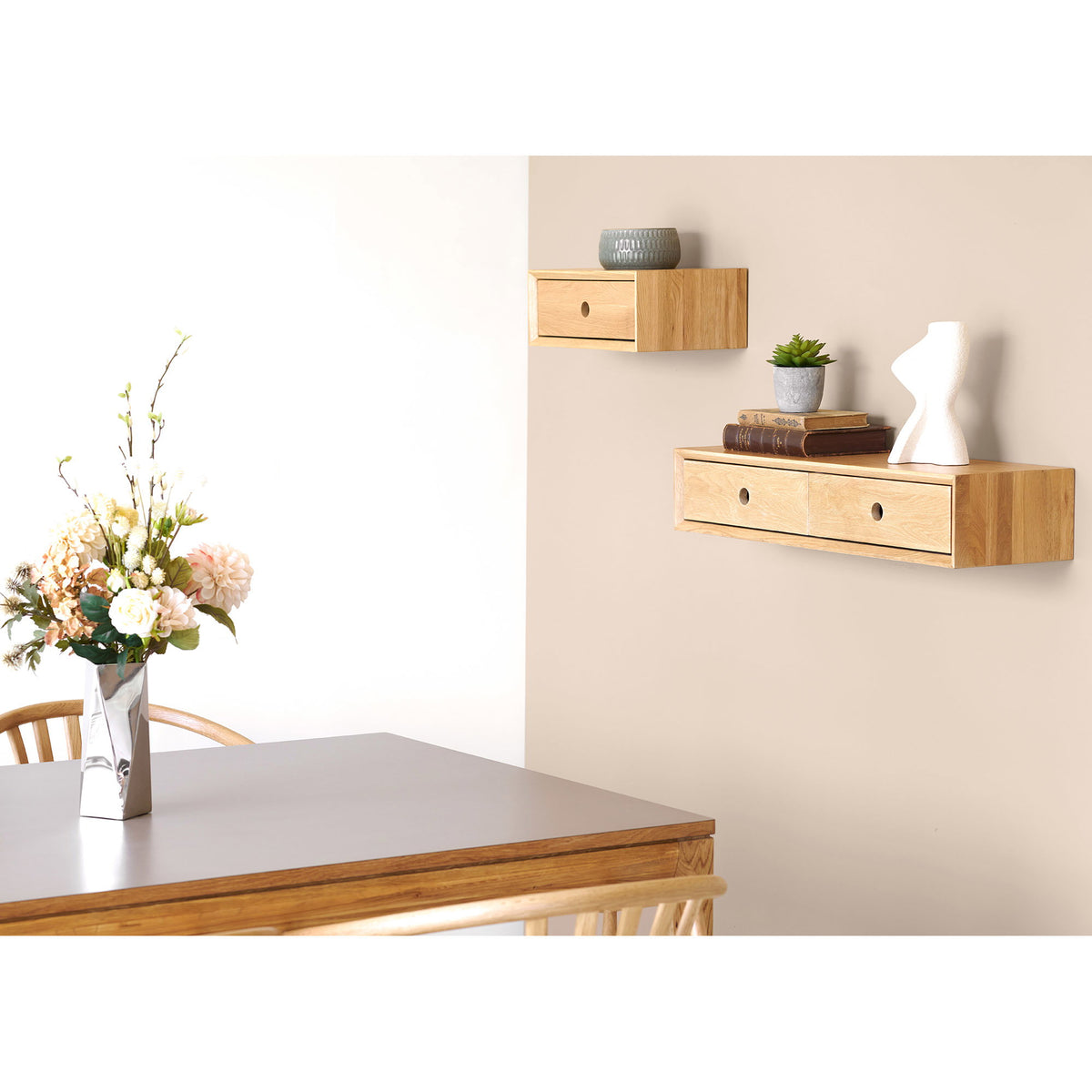 Carmen Hängekommode – Eiche lackiert, 40 × 25 × 15 cm – Ansicht 4