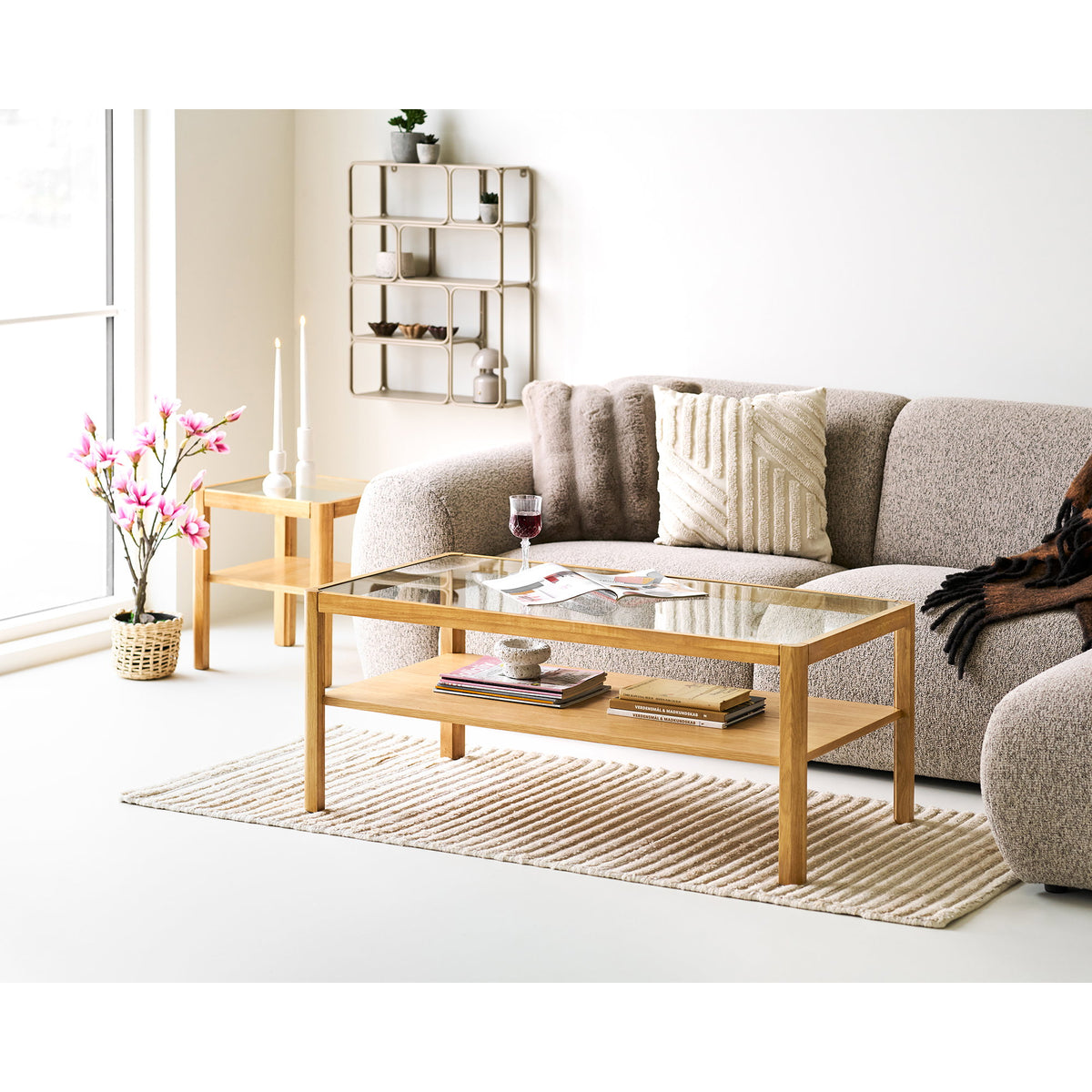 Noah Wandregal – Metall Beige, 48 × 18 × 64 cm – Ansicht 5