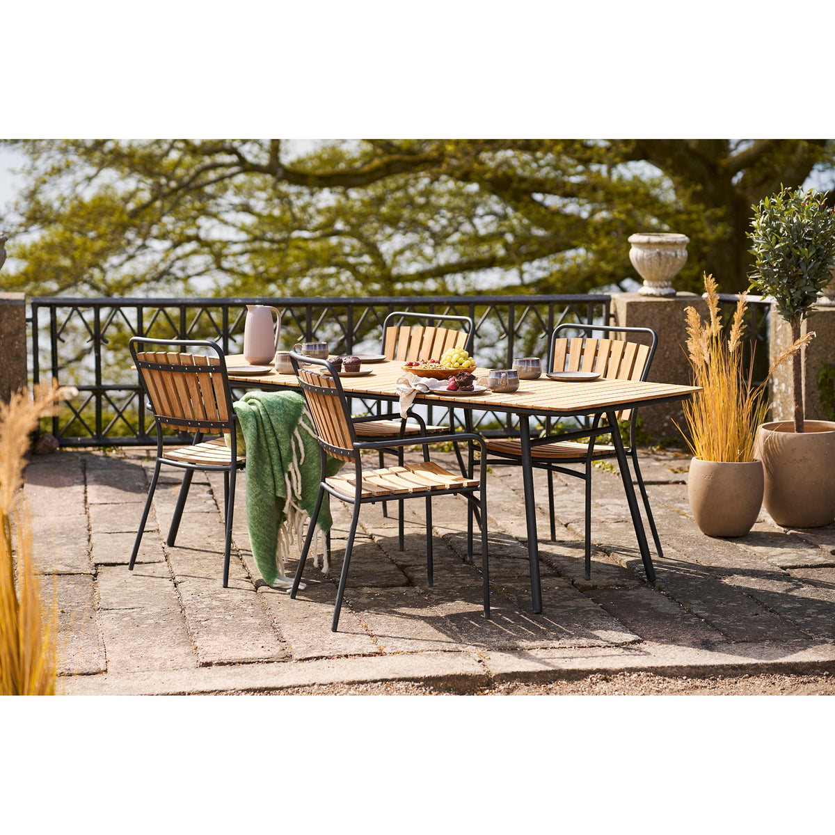 Dagny Plaid – Wollmischung Grün, 130 × 170 cm – Ansicht 2