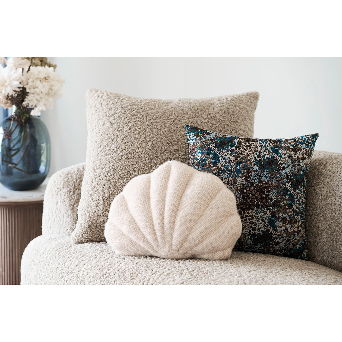 Thea Kissen – Beige, 33 × 45 cm – Ansicht 3