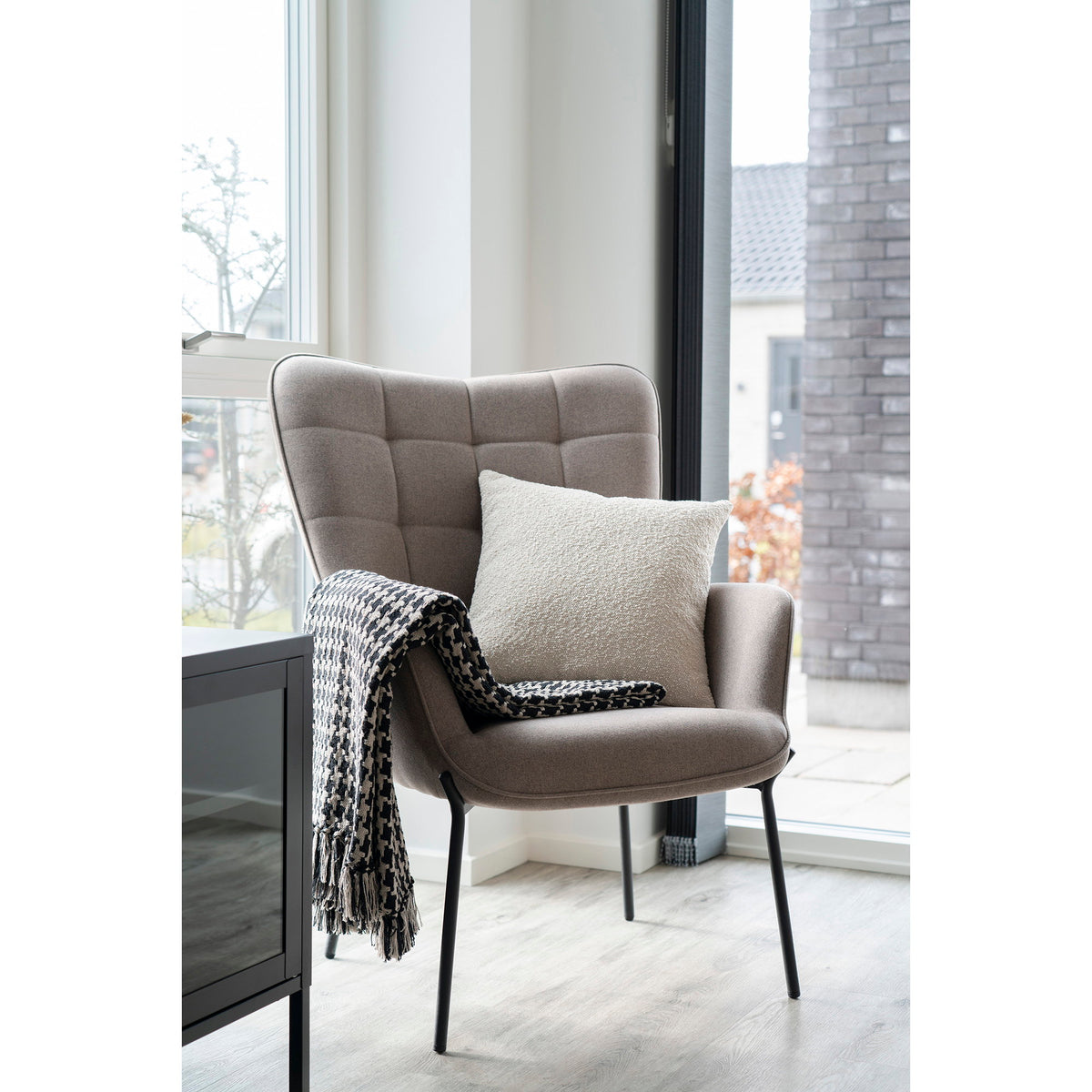 Flynn Kissen – Bouclé Beige, 45 × 45 cm – Ansicht 4
