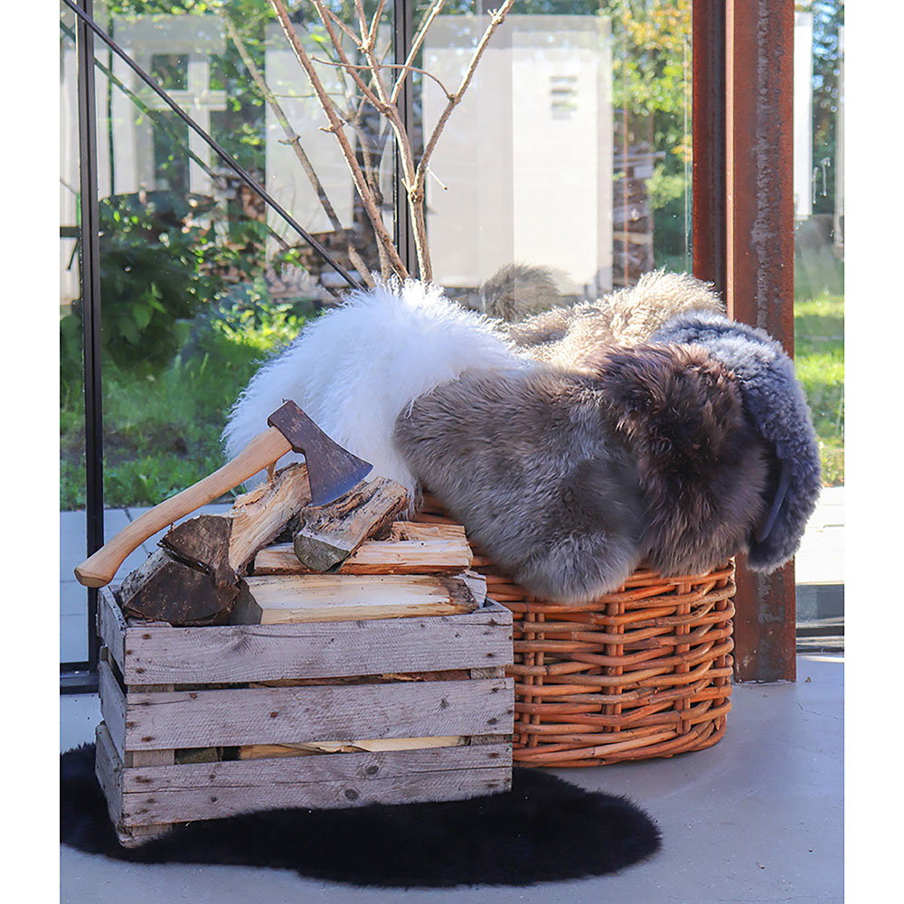 Lammfell – Grau, 50 × 85 cm – Ansicht 3