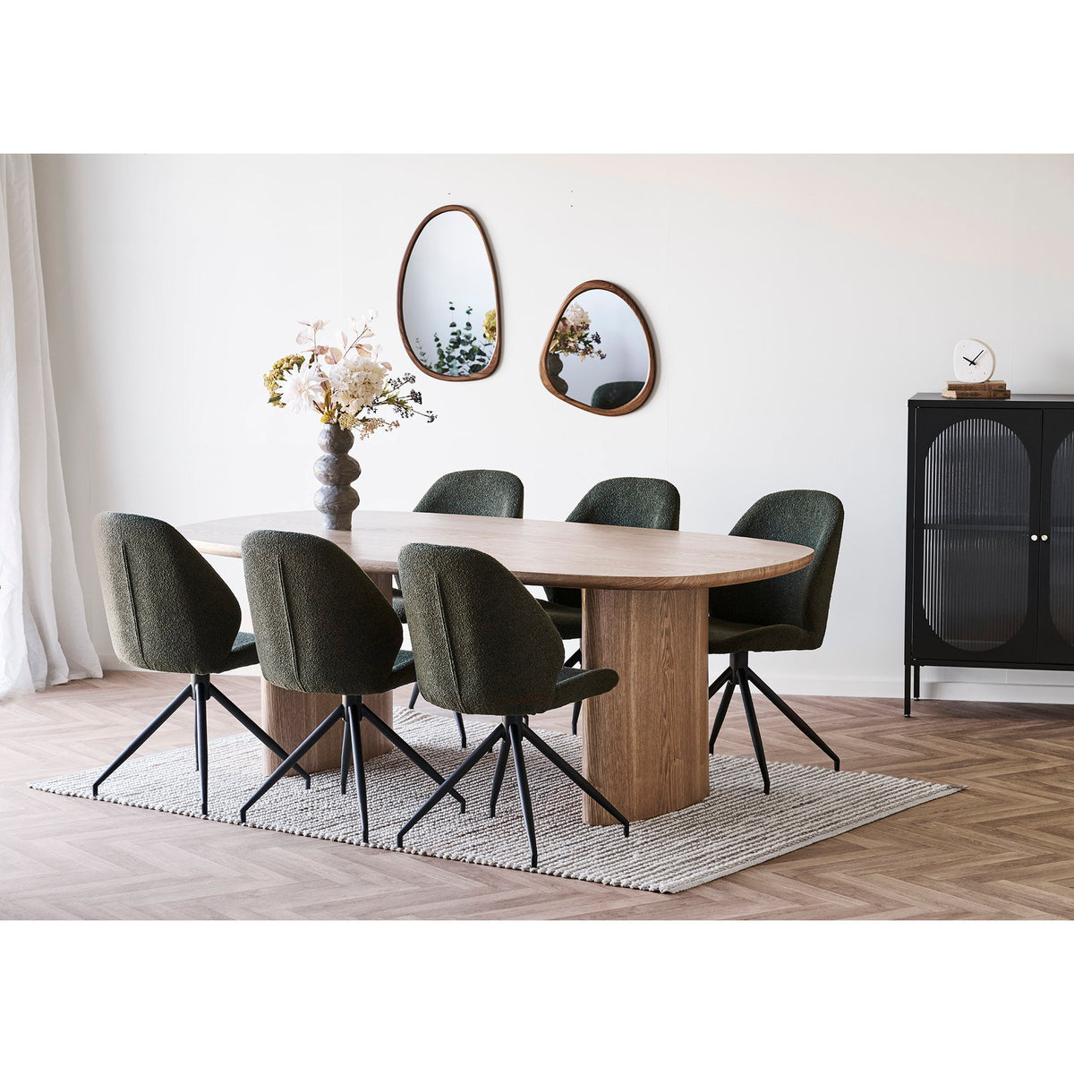 Tore Wandspiegel in organischer Form – Holzoptik Natur, 38,5 × 64,5 cm – Ansicht 2