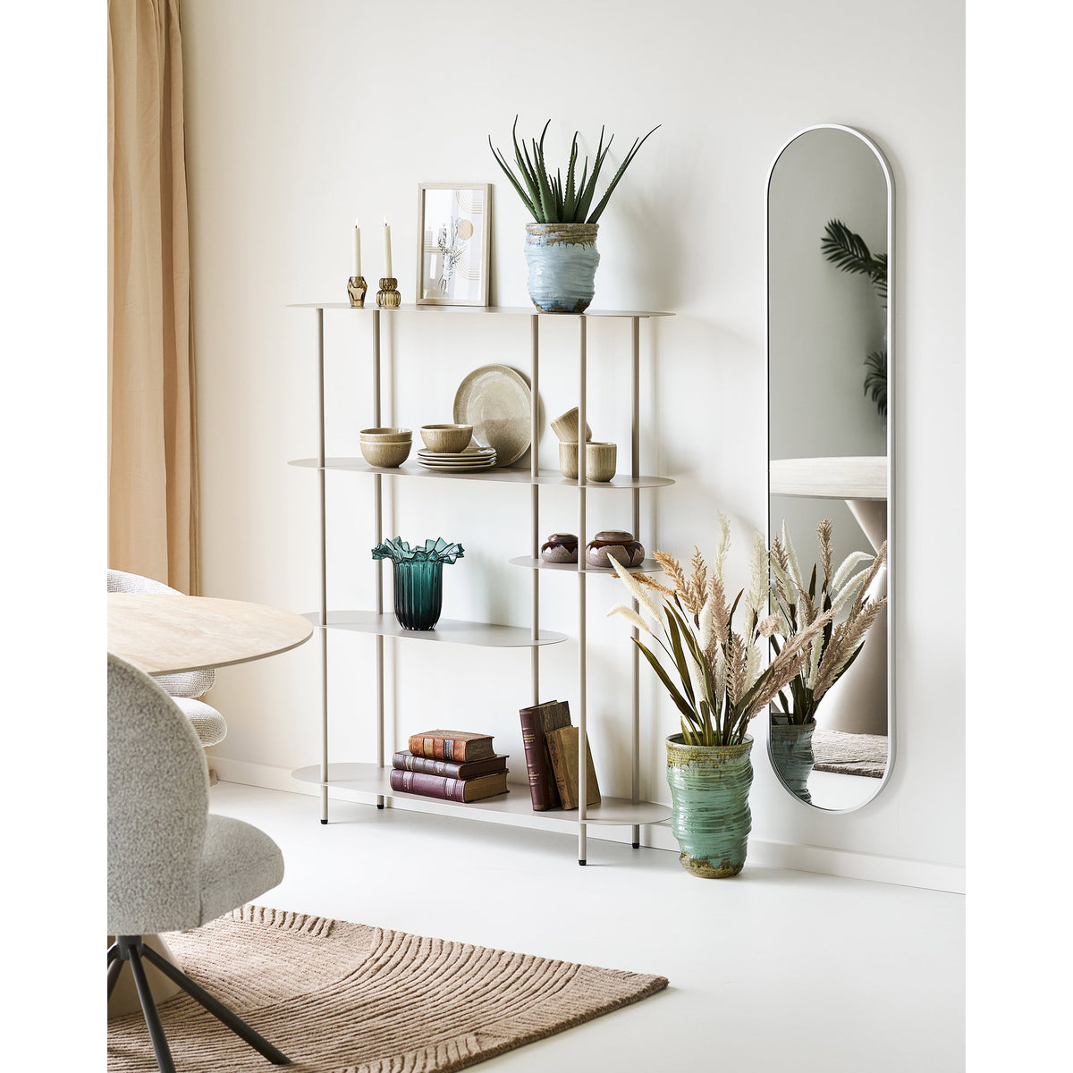 Njal Wandspiegel – Aluminium Silber, 35 × 170 cm – Ansicht 3