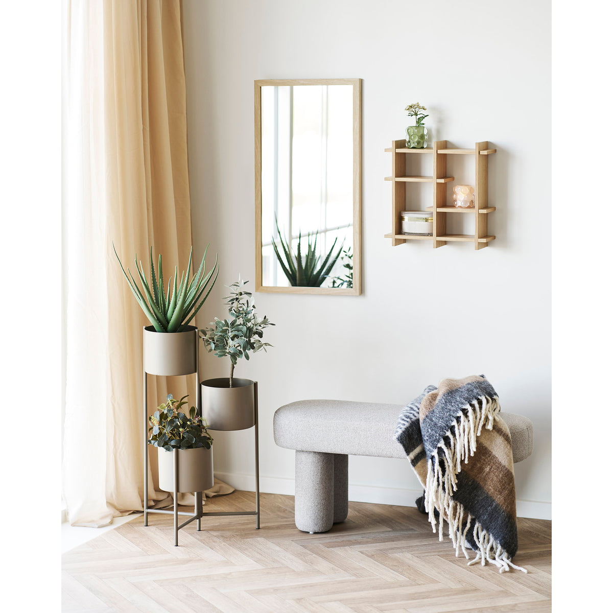 Kassia Wandregal – Eichenfurnier Natur, 40 × 12 × 40 cm – Ansicht 2