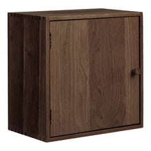 Alma Wandregal mit Tür – Eiche Dunkelbraun, 30 × 18 × 30 cm von Luiva Living
