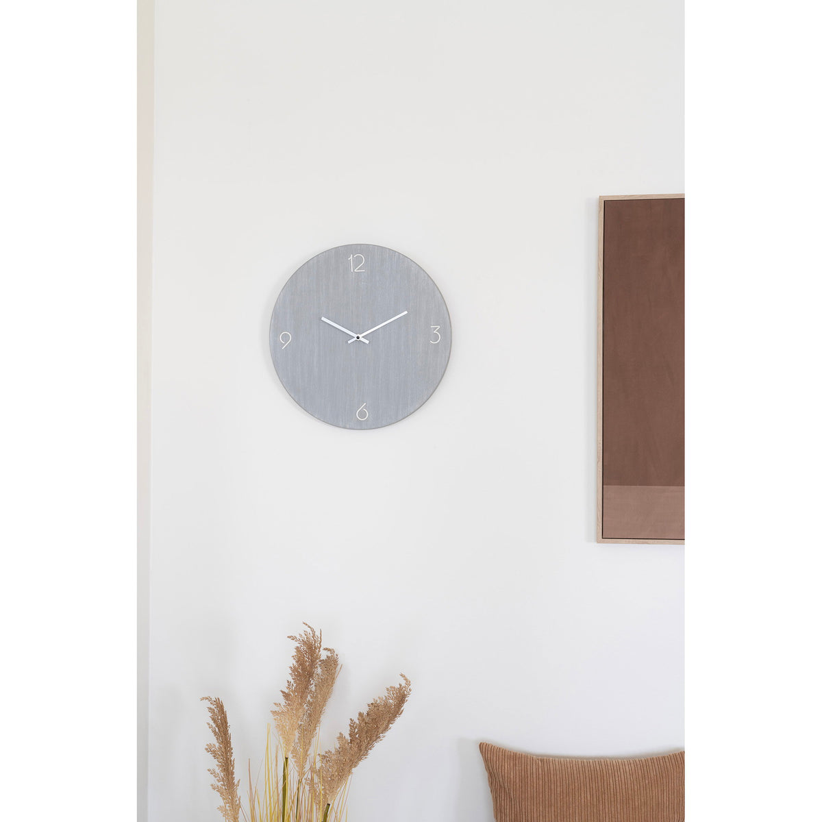 Matti Wanduhr – MDF Hellgrau, ø 40 cm – Ansicht 3
