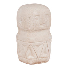 Deko-Objekt – Zement Beige, 5,5 × 5,5 × 10 cm von Luiva Living