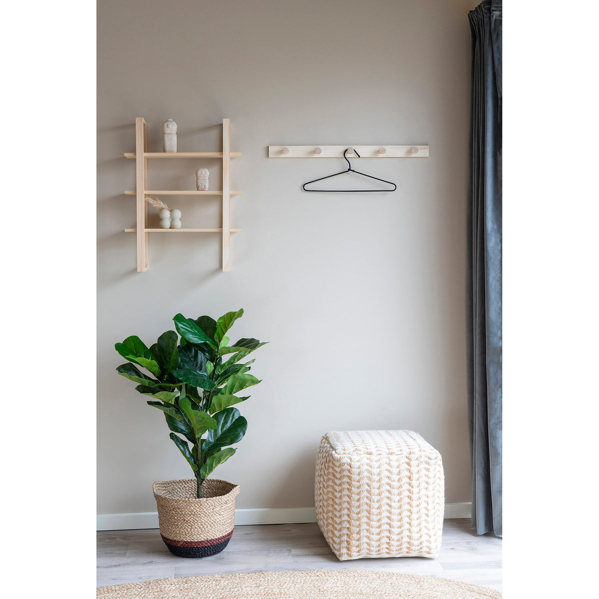 Yuki Wandgarderobe – Pappelholz Natur, 70 × 5 cm – Ansicht 3