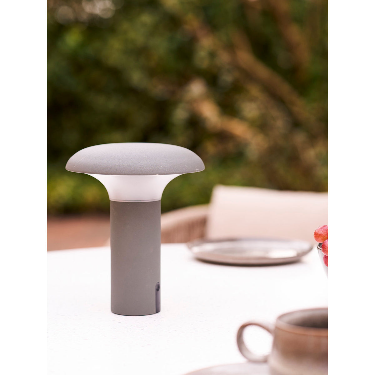 Claes LED-Leuchte, akkubetrieben – Grau – Ansicht 5
