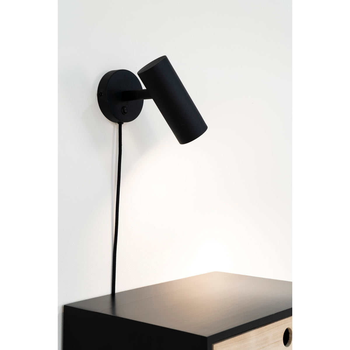 Ilona Wandleuchte – Metall Schwarz – Ansicht 4