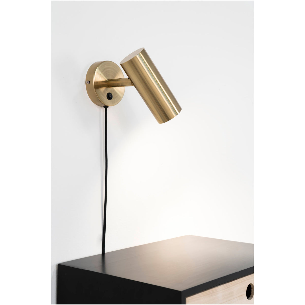 Ilona Wandleuchte – Metall Messing – Ansicht 4