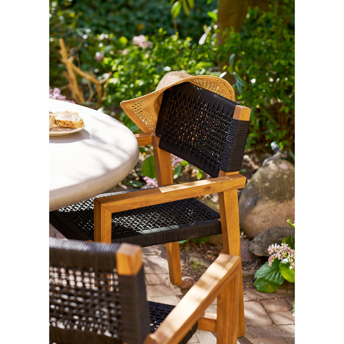Torvald Gartenstuhl 2er-Set – Akazie/Polyester Schwarz/Natur – Ansicht 10