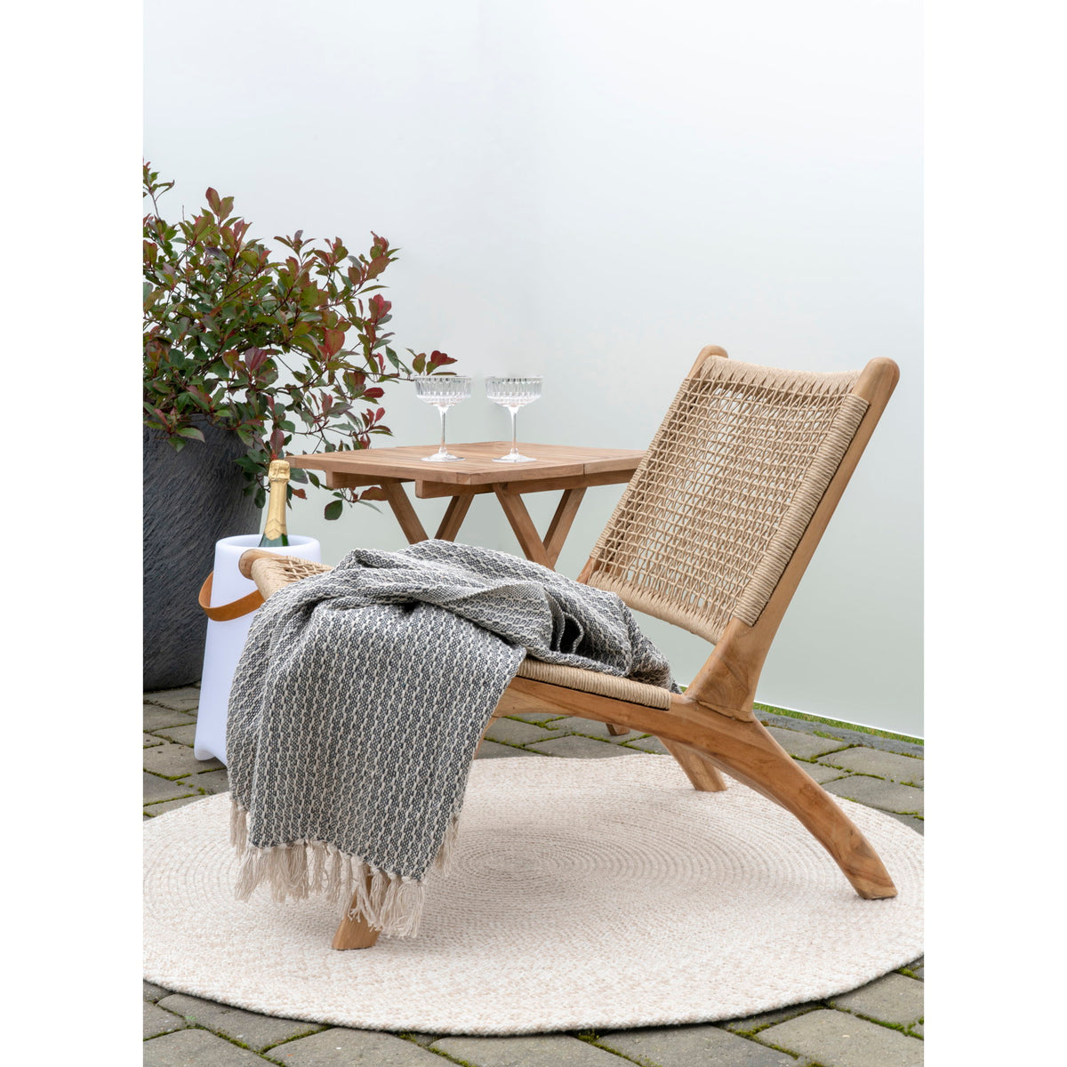 Tom Garten-Beistelltisch – Teak Natur, 50 × 50 × 50 cm – Ansicht 11