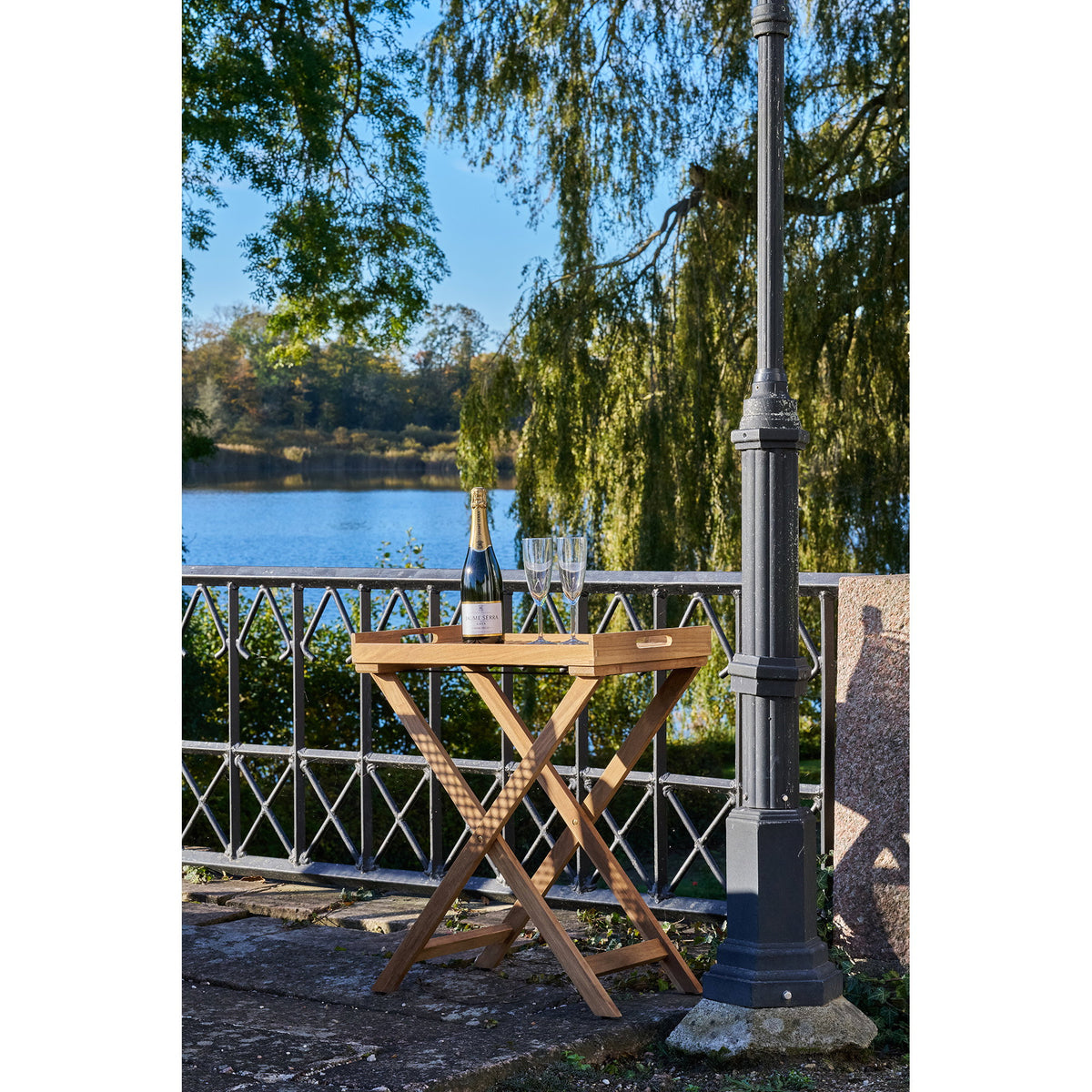 Taro Tablett-Beistelltisch – Teak Natur, 60 × 40 × 70 cm – Ansicht 10