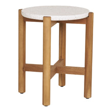 Remo Garten-Beistelltisch rund – Akazie/Terrazzo Weiß/Natur, ø 37 × 48 cm von Luiva Living