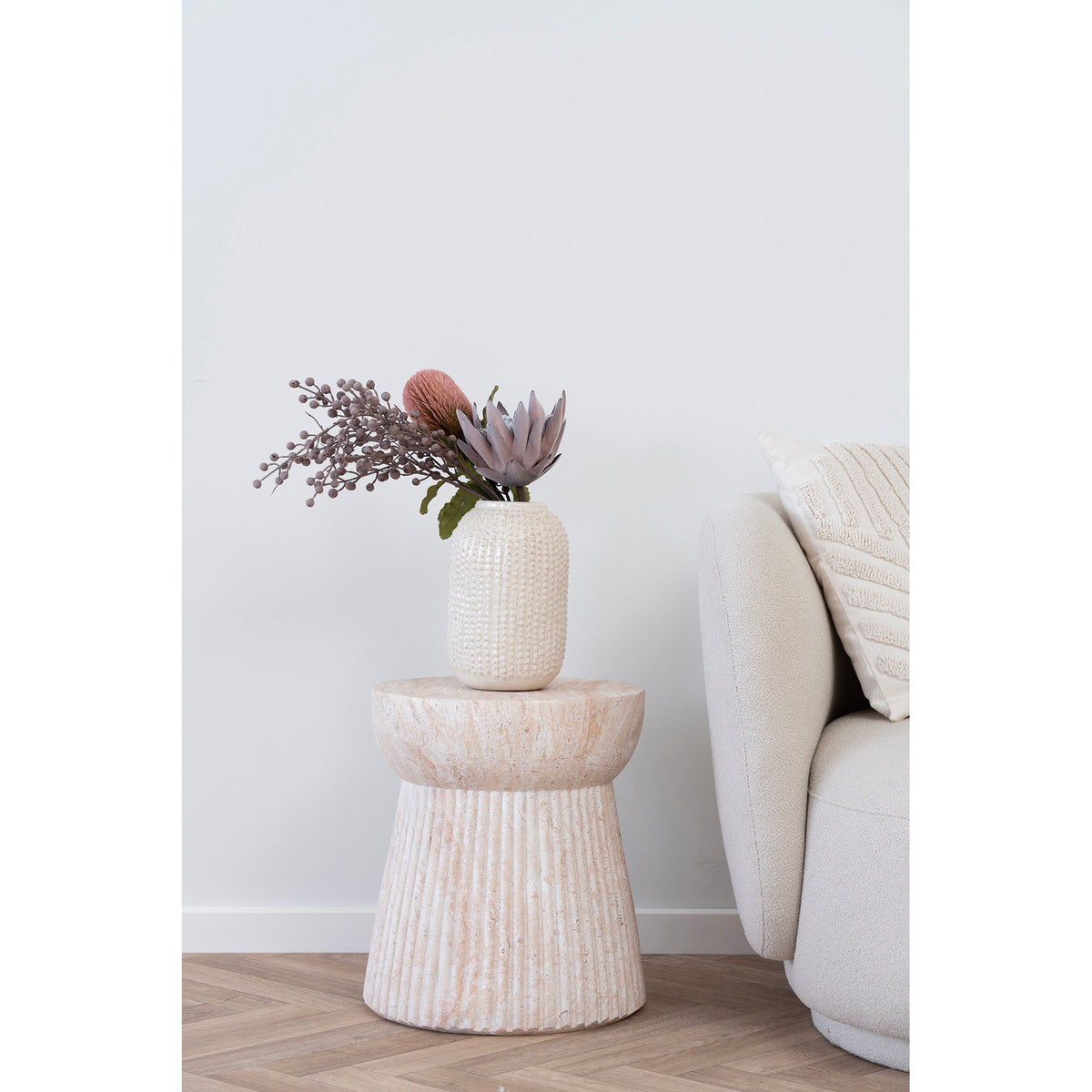 Jette Garten-Beistelltisch rund – Fiberclay Natur, ø 37 × 43 cm – Ansicht 3