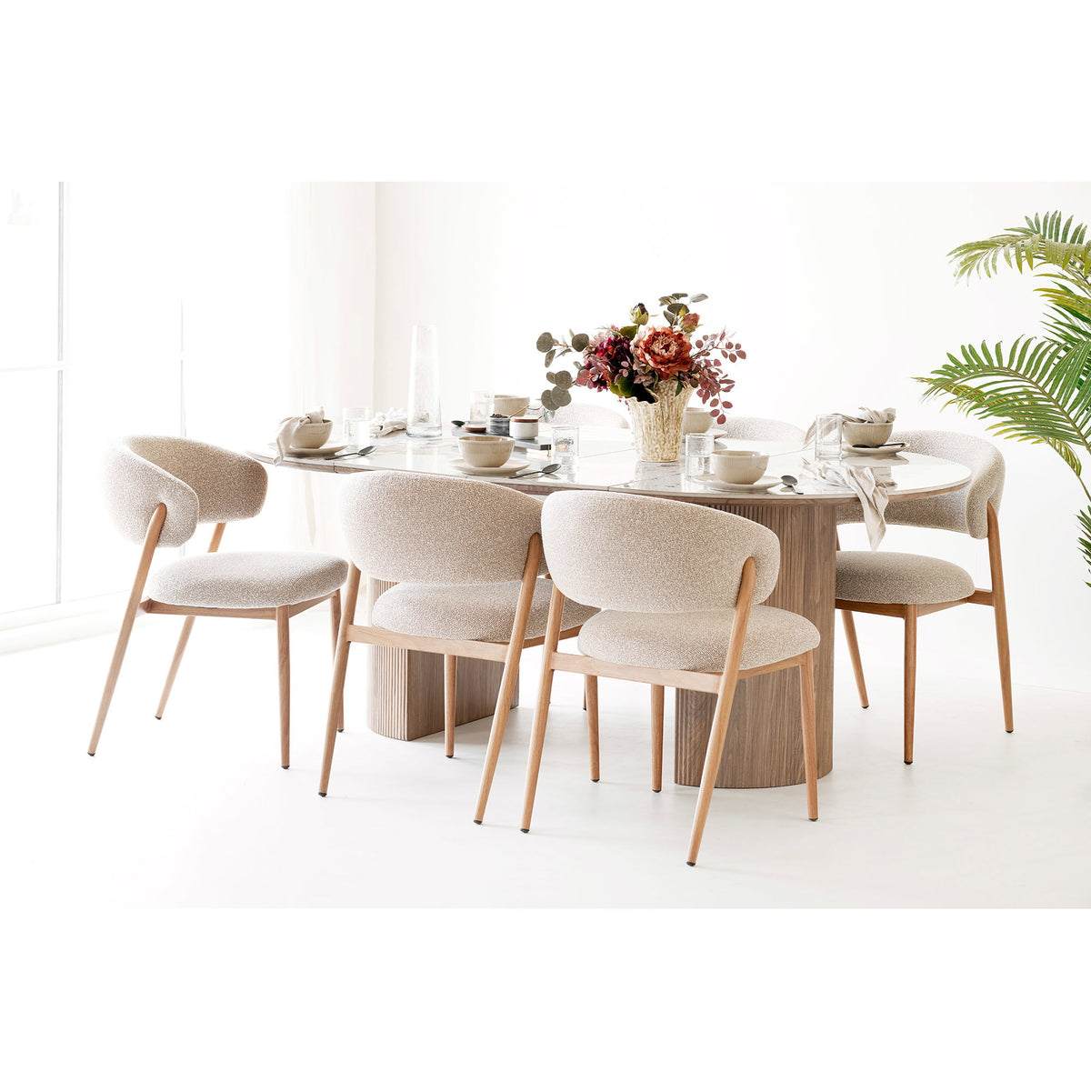Eila & Ivo Essgruppe mit 6 Stühlen – Sand/Natur/Weiß/Braun – Ansicht 4