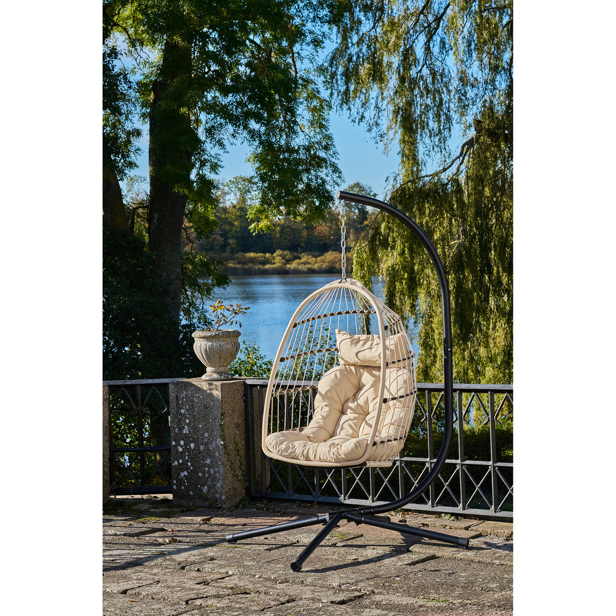 Nea Hängesessel mit Gestell inkl. Kissen – Polyrattan Beige/Grau/Schwarz, 195 × 117 × 107 cm – Ansicht 9