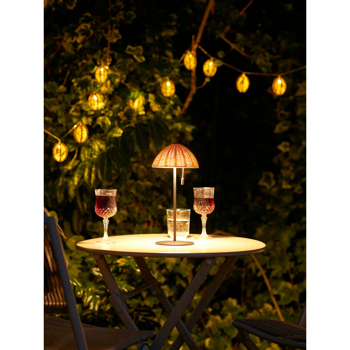 Lenz LED-Lichterkette – Polyrattan/Metall Natur/Schwarz – Ansicht 10