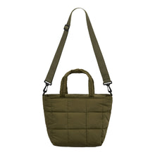 Eliot Kühltasche – Polyester Grün, 24 × 12,5 × 37 cm von Luiva Living