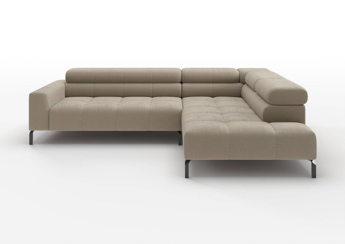 Kalmar Ecksofa in L-Form in Feincord Sand, Ecke rechts – Ansicht von vorn