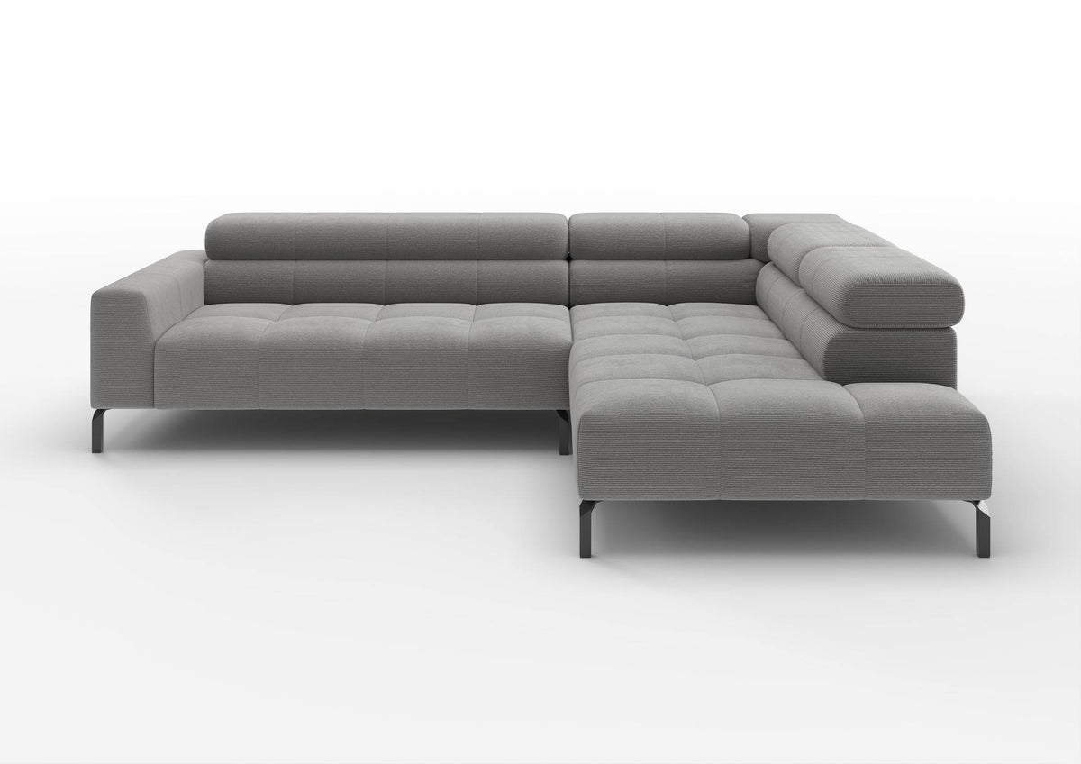 Kalmar Ecksofa in L-Form in Feincord Grau, Ecke rechts – Ansicht von vorn