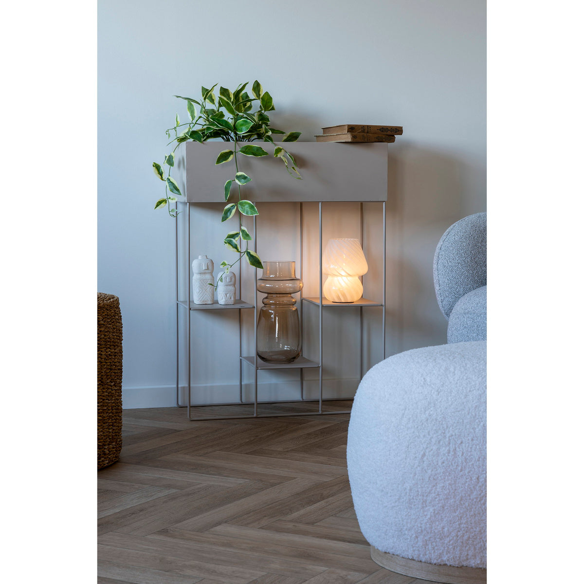 Aske Pflanzenregal mit 3 Ablagen – Stahl Sand, 25 × 60 × 80 cm – Ansicht 5