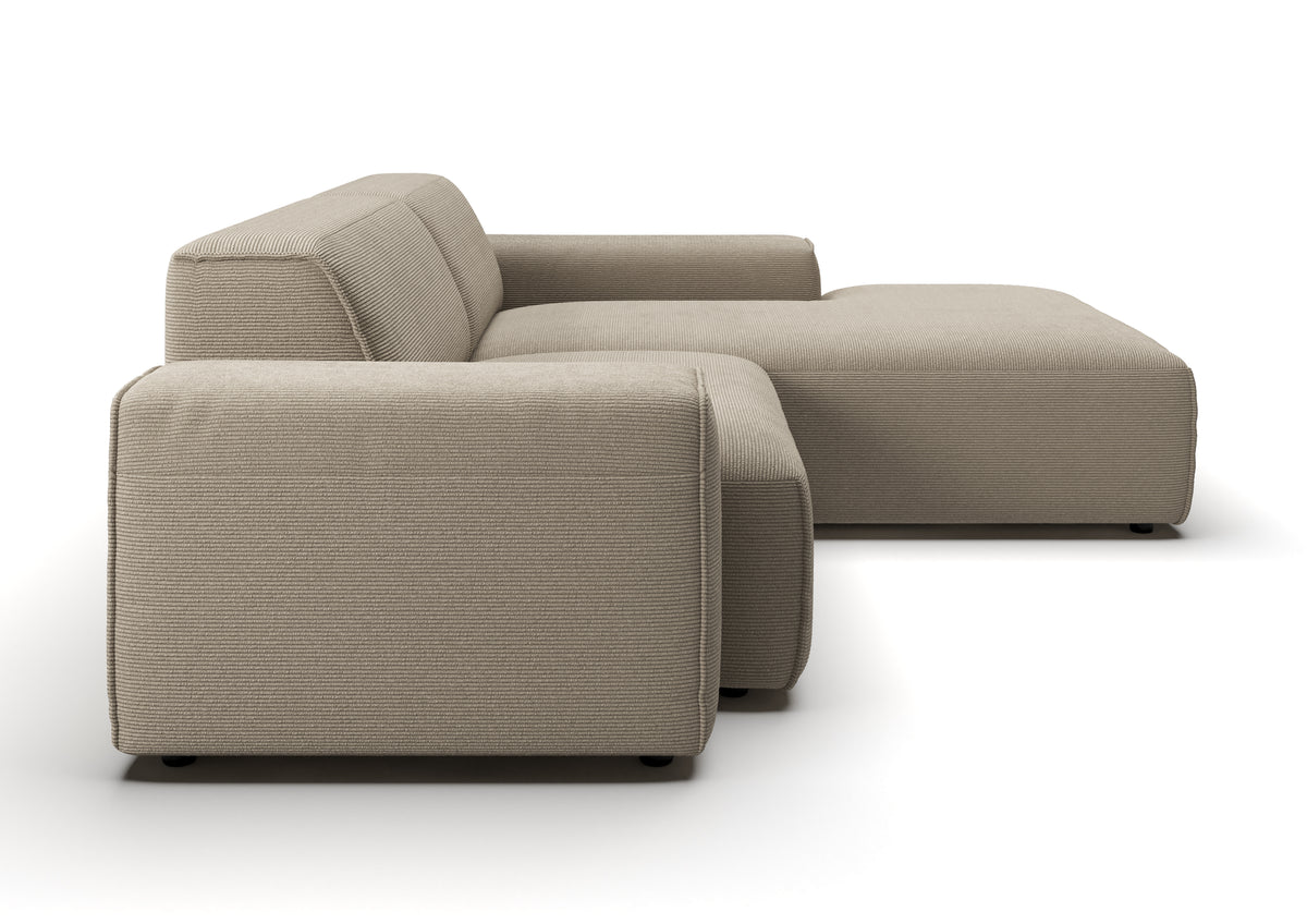 Lund Ecksofa kompakt mit Ottomane in Feincord Sand, Ottomane rechts – Seitenansicht