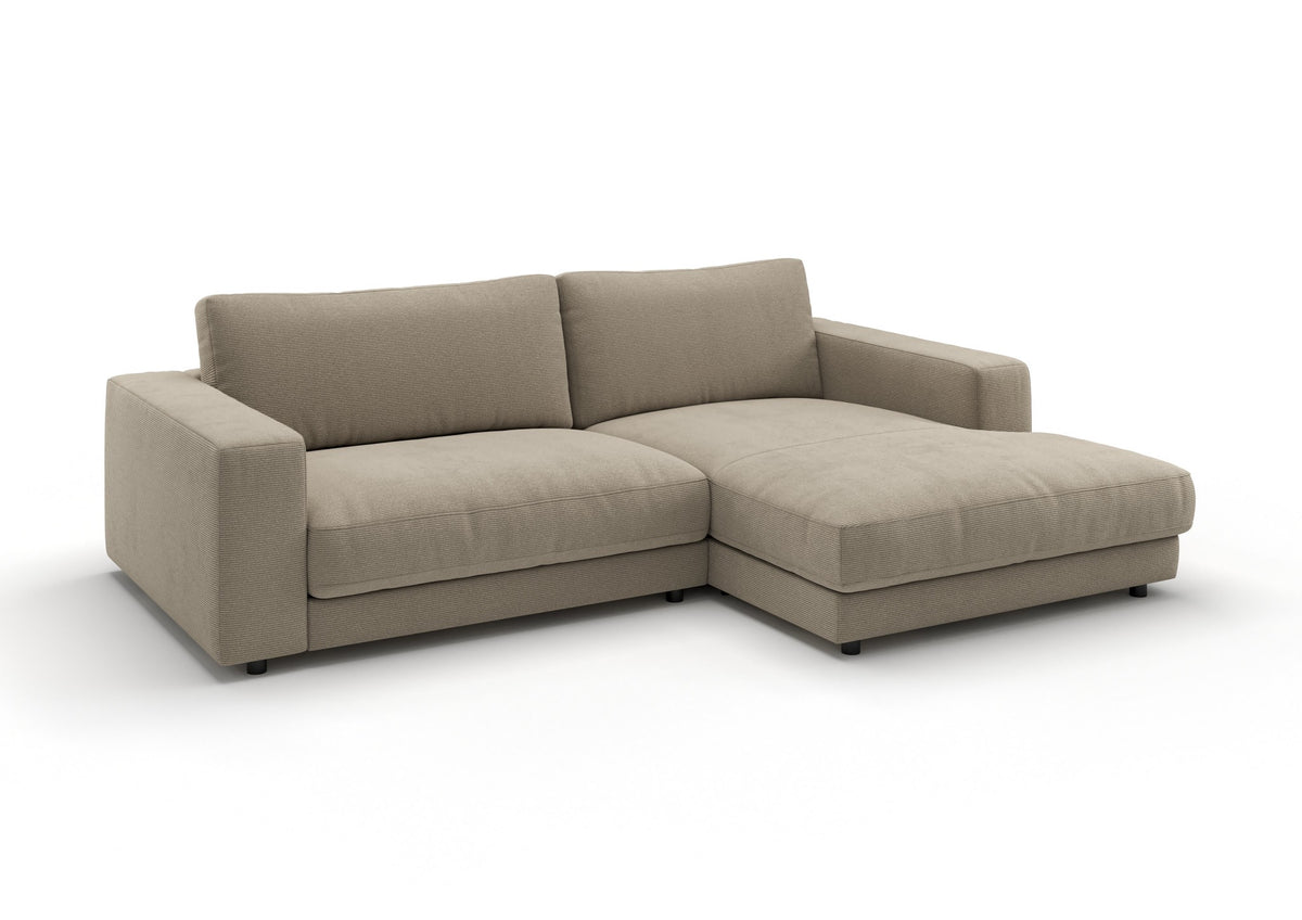 Skagen Ecksofa mit Longchair in Feincord Sand, Longchair rechts