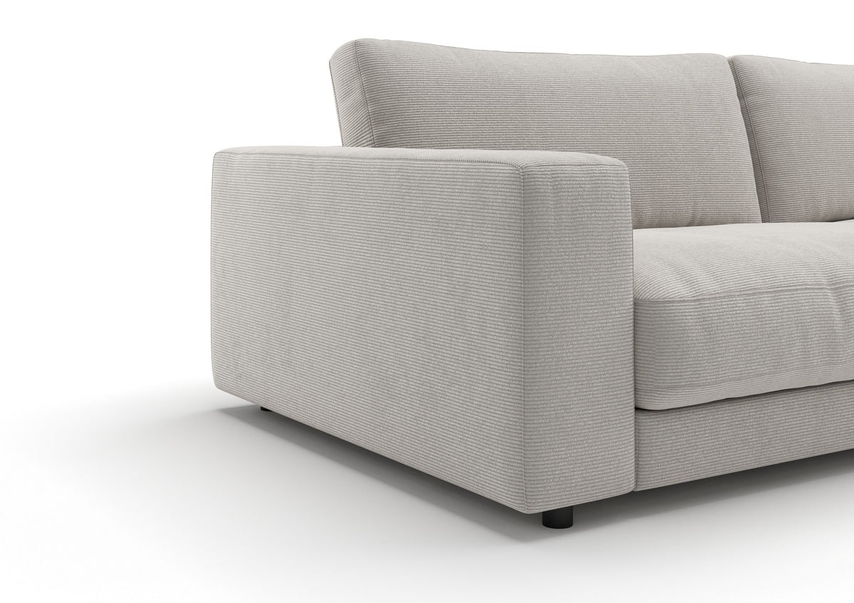 Skagen Ecksofa mit Longchair in Feincord Weiß, Longchair rechts – Detail Armlehne